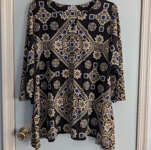 Elegant Black and Blue Patterned JM Collection Women's Top